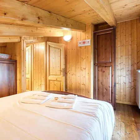 Incanto Walser Apartments Ronco 公寓 马库尼亚加
