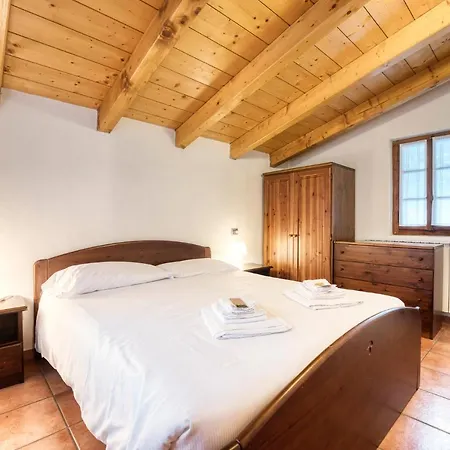 Incanto Walser Apartments Ronco 公寓