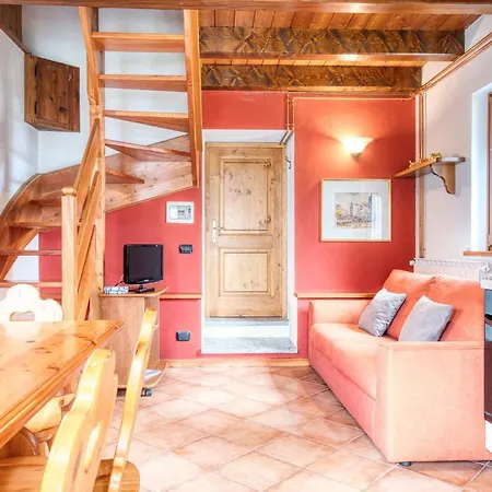 Incanto Walser Apartments Ronco 马库尼亚加